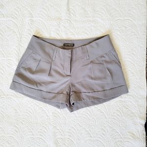 Express Shorts